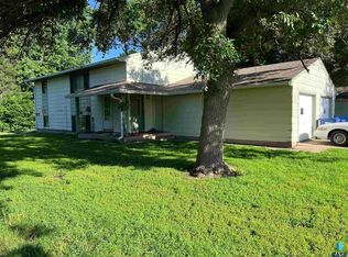 607 N Garfield Ave, Sioux Falls, SD 57104