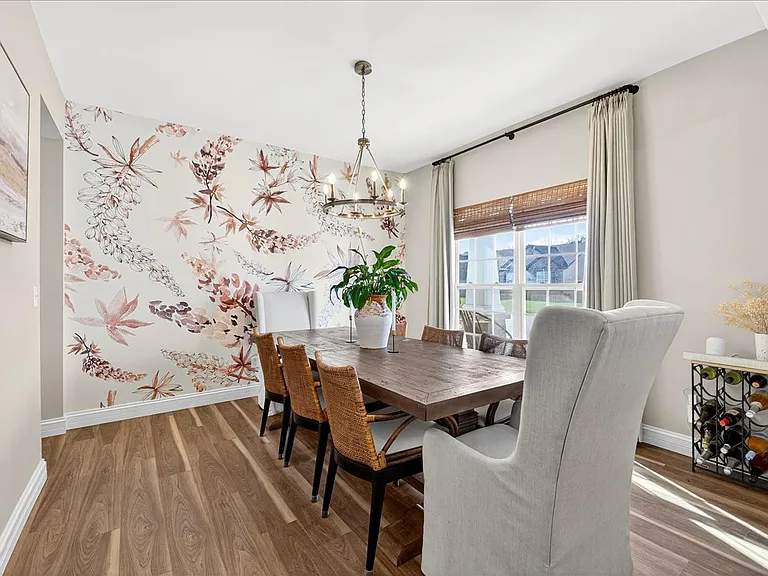 415 Filipp Ln — Photo 16