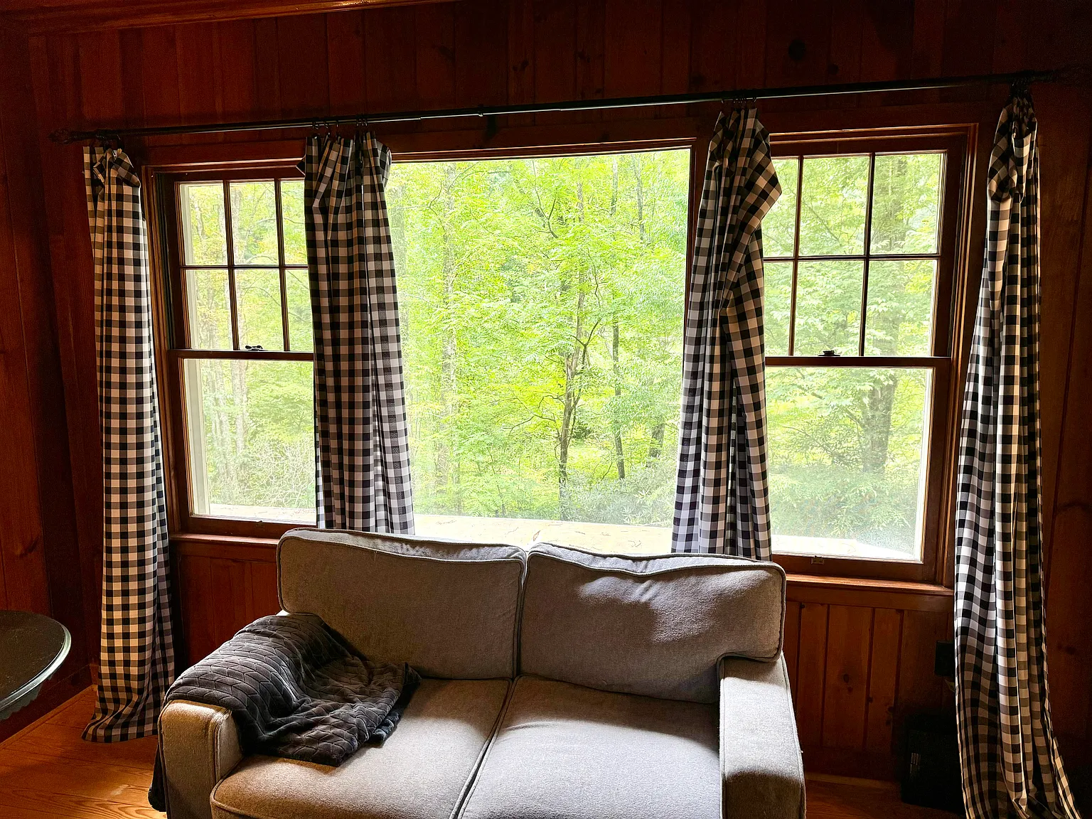 2 bed, 1609 sqft, $1,400 — Photo 3
