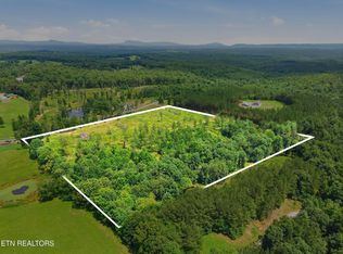 Valerie Dr, Deer Lodge, TN 37726