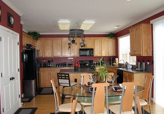 Kitchen/Dinning Room