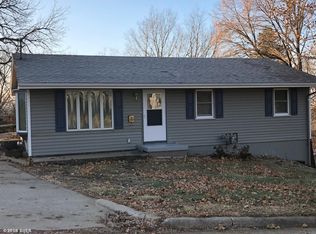 702 Division St, Guthrie Center, IA 50115