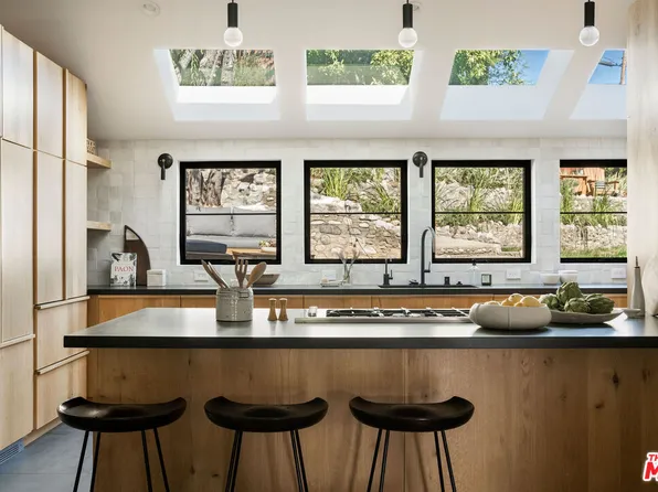 6017 La Prada St, Los Angeles, CA 90042