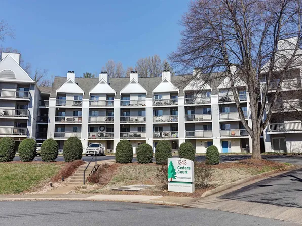 1243 Cedars Ct APT A1, Charlottesville, VA 22903