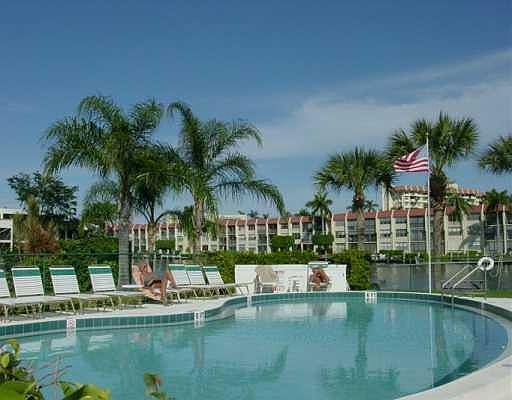 Resort Quality pool