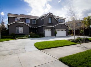 848 W Santos Ave, Ripon, CA 95366