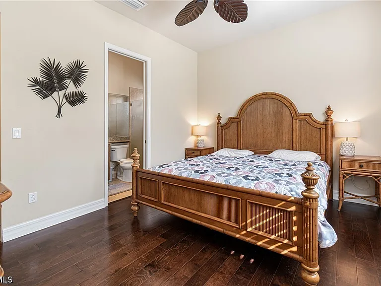 10535 Carolina Willow Dr — Photo 18