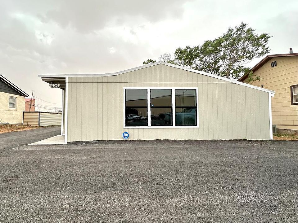 1st image of 809 W University Blvd