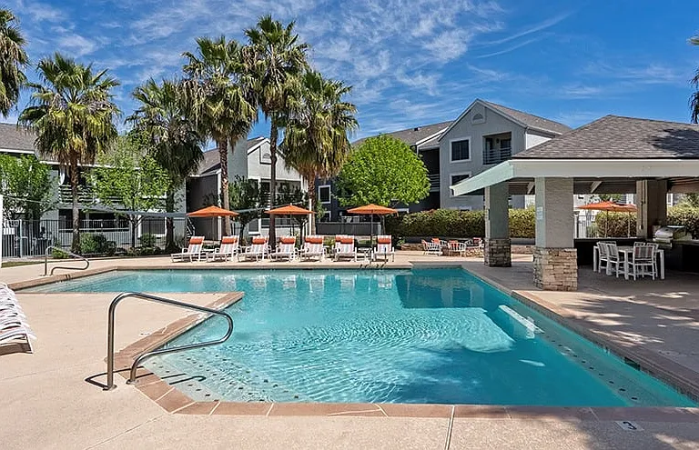 Madera Point Apartments — Photo 21