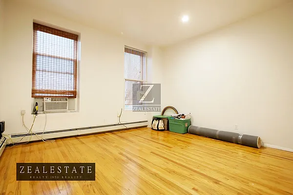 Rented by ZealEstate Group Inc | media 81