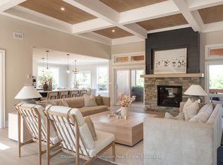 175 Springfield Rd, Huntsville, ON P1H0H8