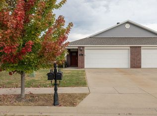 240 E Anabranch Ct, Farmington, AR 72730