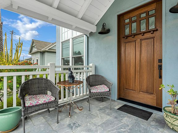 5th image of 532 S Branciforte Ave