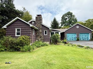 22 Southview Rd, New Fairfield, CT 06812