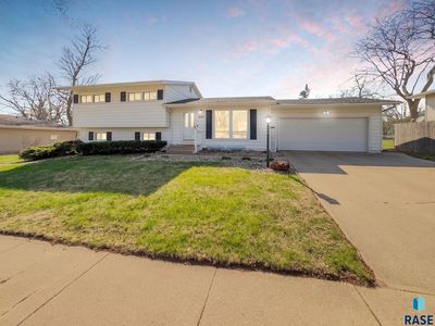 3105 S 7th Ave, Sioux Falls, SD, 57105