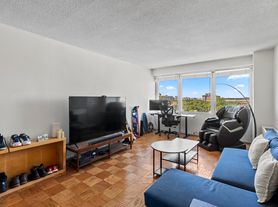 1301 Delaware Ave Sw