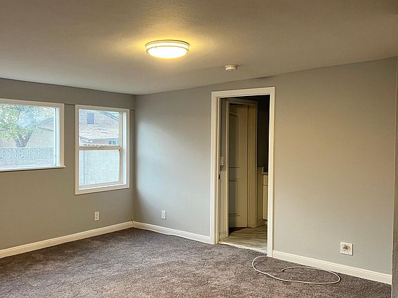 5th image of 6427 Klump Ave