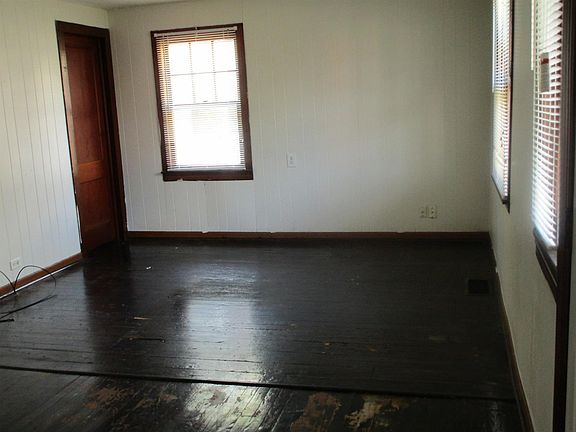 2nd image of 207 Burkhart Ave