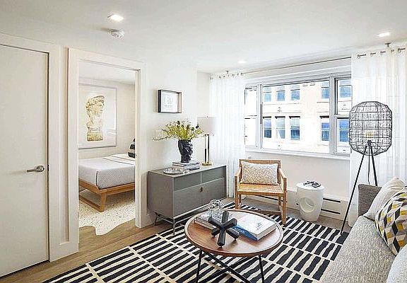 5th image of 60 E 12th St APT 6K