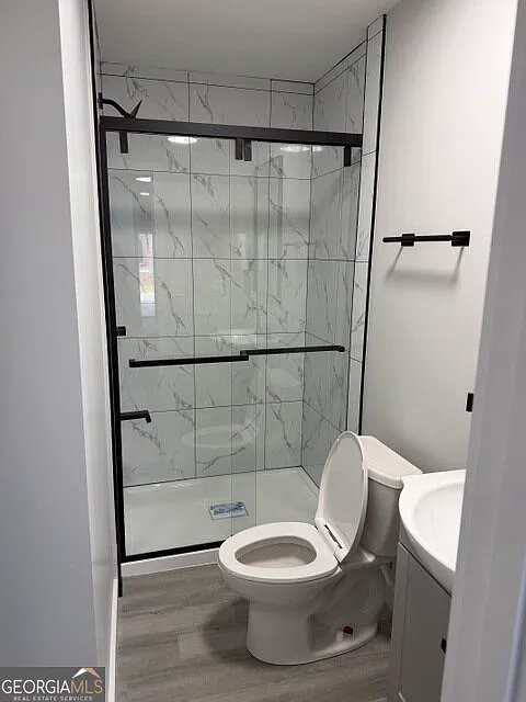 4 bed, 3.5 bath, 2100 sqft, $2,325 — Photo 4