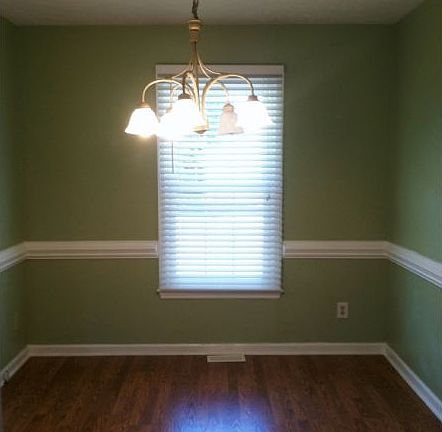 3rd image of 5558 Hallwood Dr