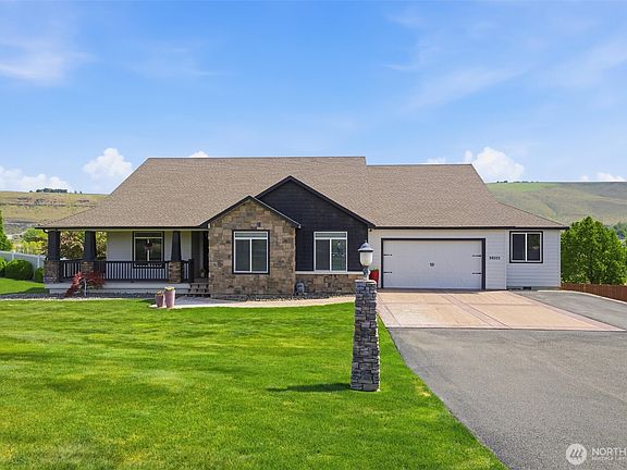3rd image of 98303 E Ridgeview Drive