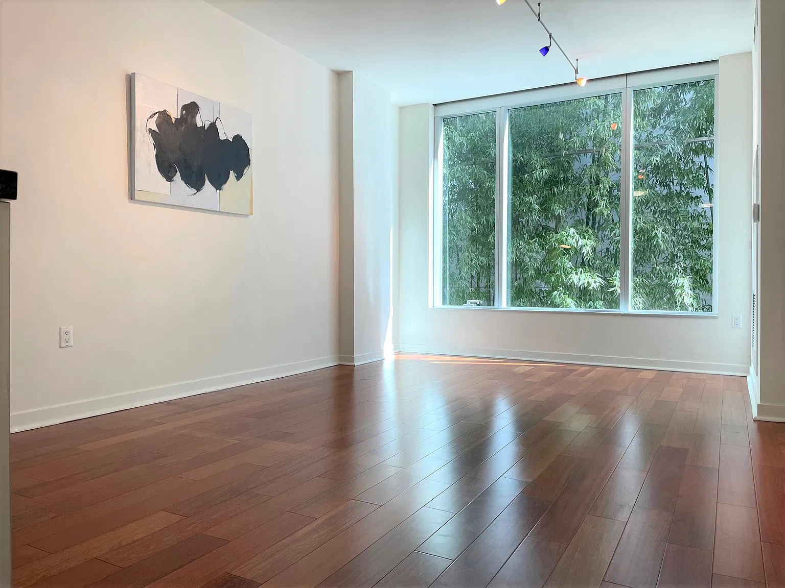 333 Main St — Photo 4