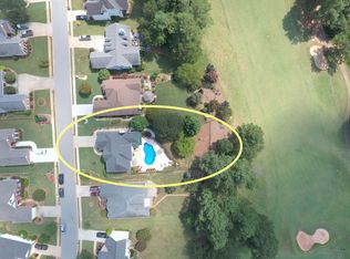 824 Fairview Club Cir, Dacula, GA 30019