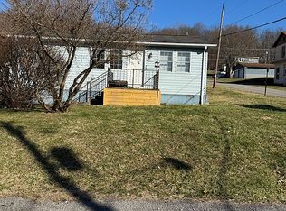 1801 N 21st St, Clarksburg, WV 26301