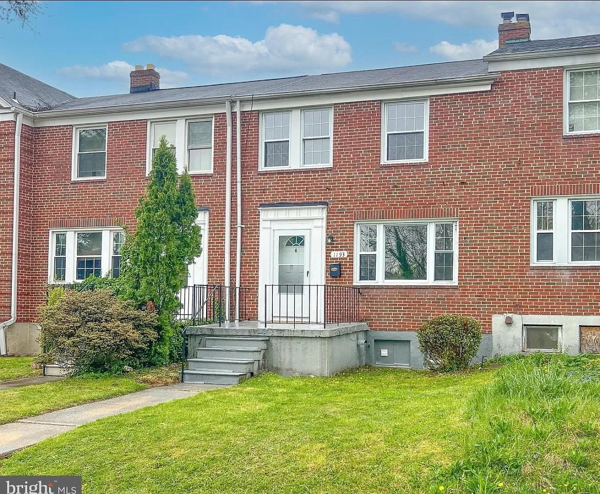 4 bed, 1920 sqft, $3,000 — Photo 3
