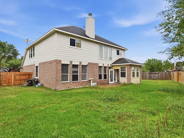 7519 Chathan Glen Ln — Photo 36
