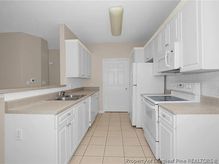 3119 Wisteria Ln #102 — Photo 12