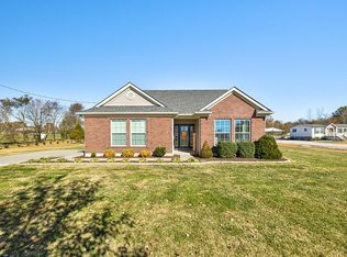 5613 Jack Hinton Rd, Philpot, KY 42366