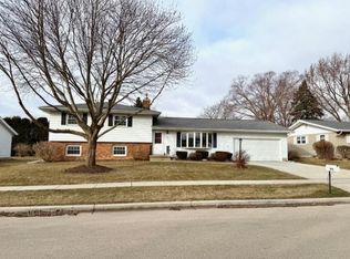 352 Miller Street, Sun Prairie, WI 53590
