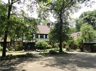 700 Squaw Run Rd E, Pittsburgh, PA 15238
