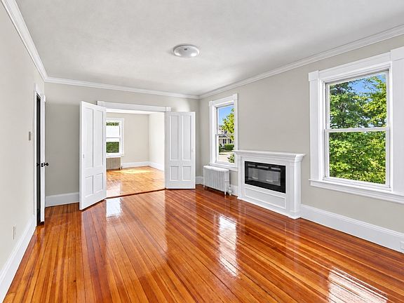 3rd image of 22 Goldsmith St Floor 1