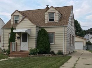 3882 S Hanson Ave, Milwaukee, WI
