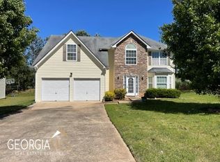 100 Laughlin Dr, Locust Grove, GA 30248