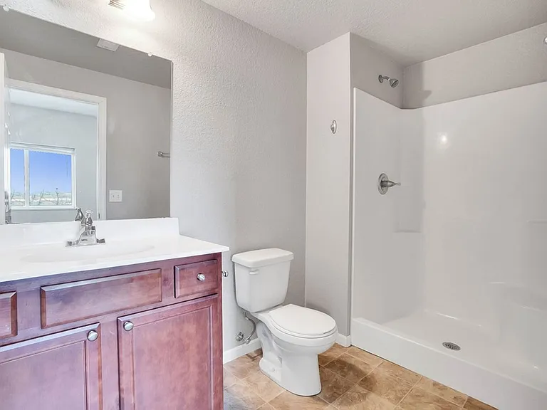 4526 Chadwick Rd — Photo 8