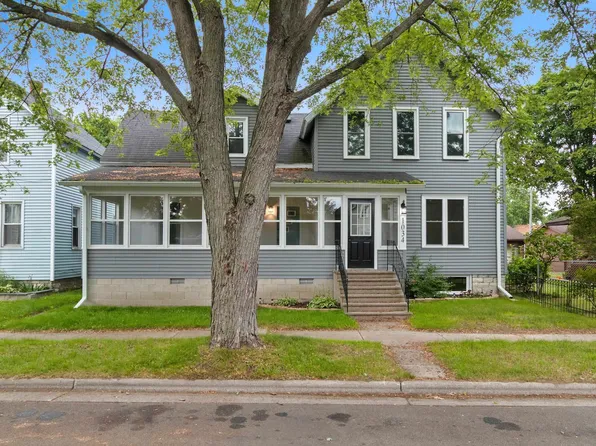 1034 Josephine St, Marinette, WI 54143