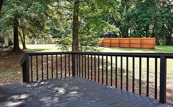 4th image of 2100 Winterfield Dr