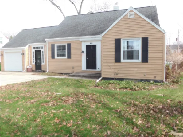 584 Eastland Rd, Berea, OH 44017