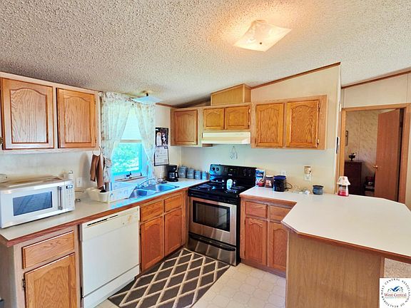 3rd image of 26437 Spring Garden Rd