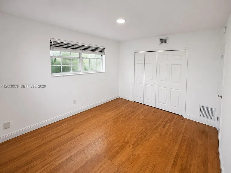 1561 West Ave #2 — Photo 23