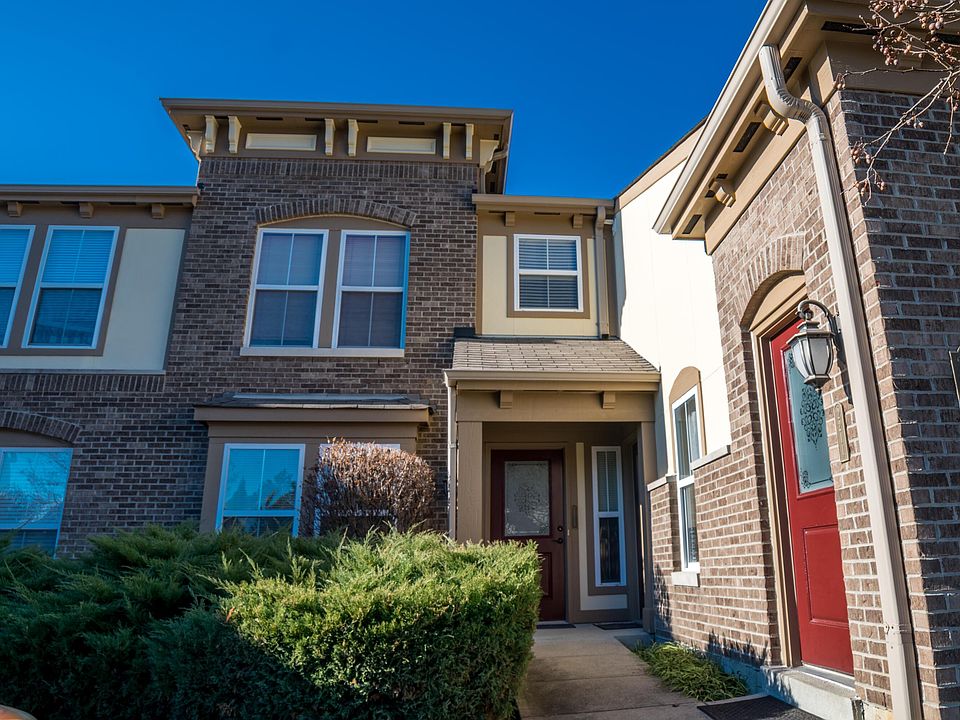 1st image of 2215 Rolling Hills Dr
