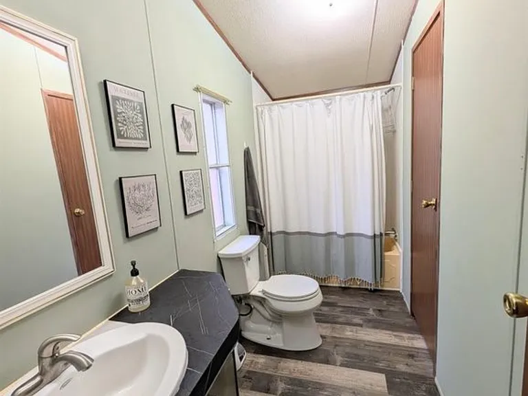 2573 Hirams Ln — Photo 12