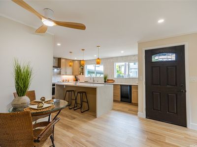 2265 Waiomao Rd, Honolulu, HI, 96816