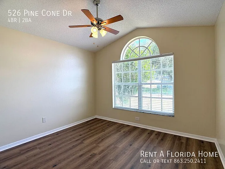 526 Pine Cone Dr — Photo 18
