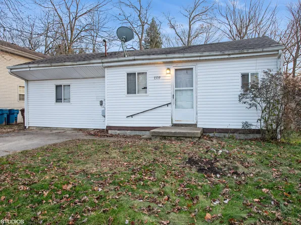 1339 Park Ave, Chesterton, IN 46304