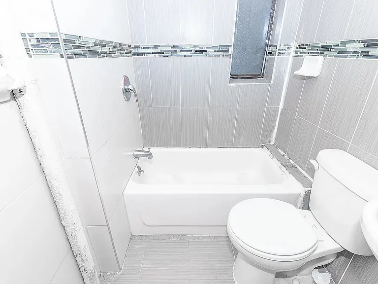 77 Division Ave #21 — Photo 4